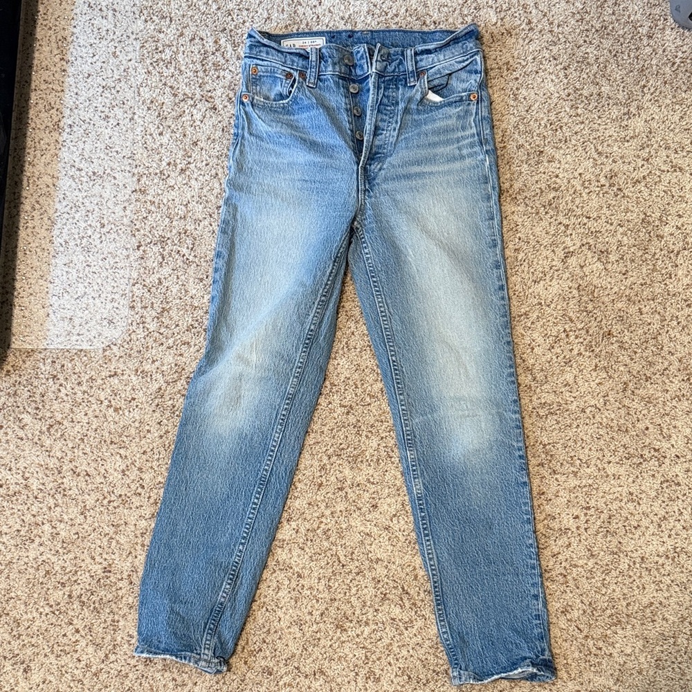 GAP Cheeky Straight High-Rise Button-Fly Jeans Light Blue size 24 / 00 regular